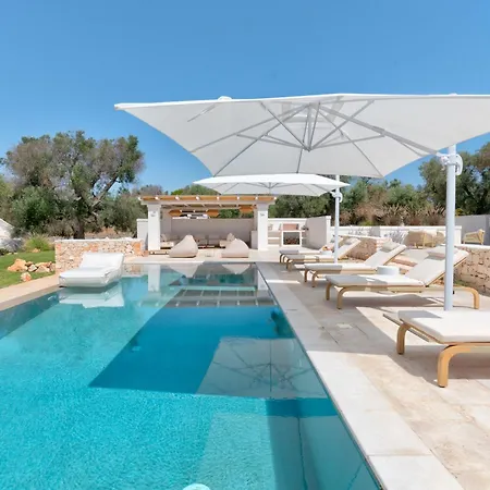 Two Villa Ostuni